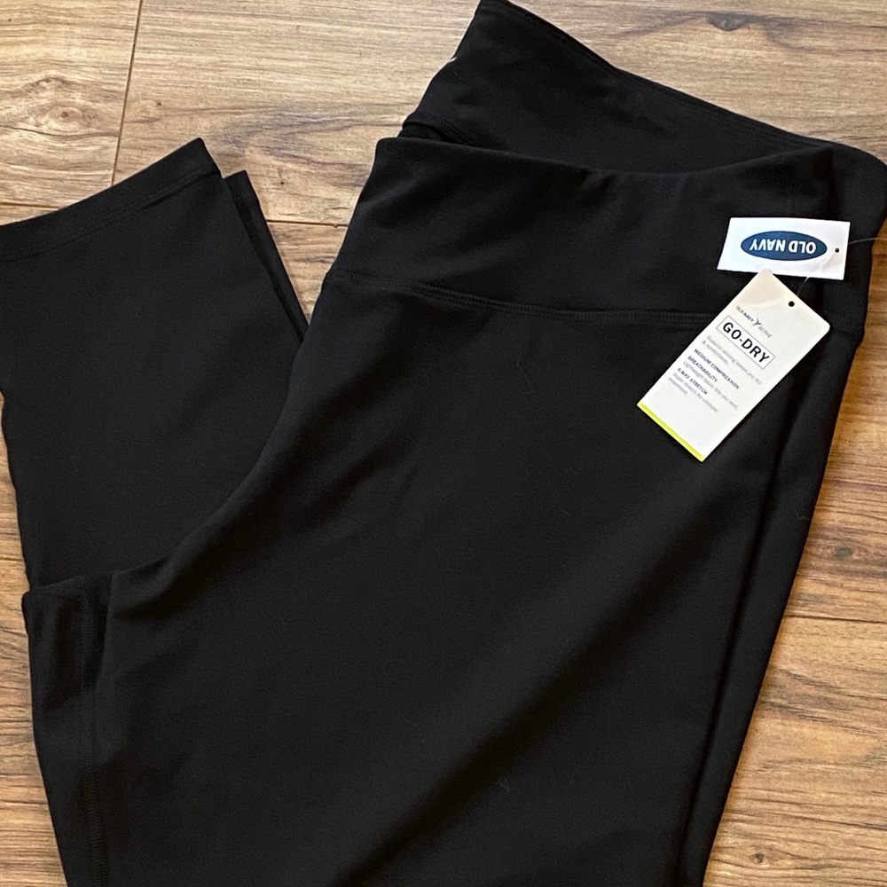 OLD NAVY High-waisted compression leggings